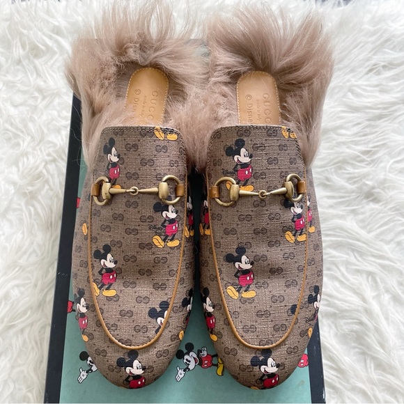 Gucci Princetown Fur X Disney Mickey Mouse GG Supreme Mule Horsebit Slipper - Picture 1 of 11